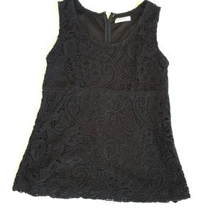 Heavy lace summer shell